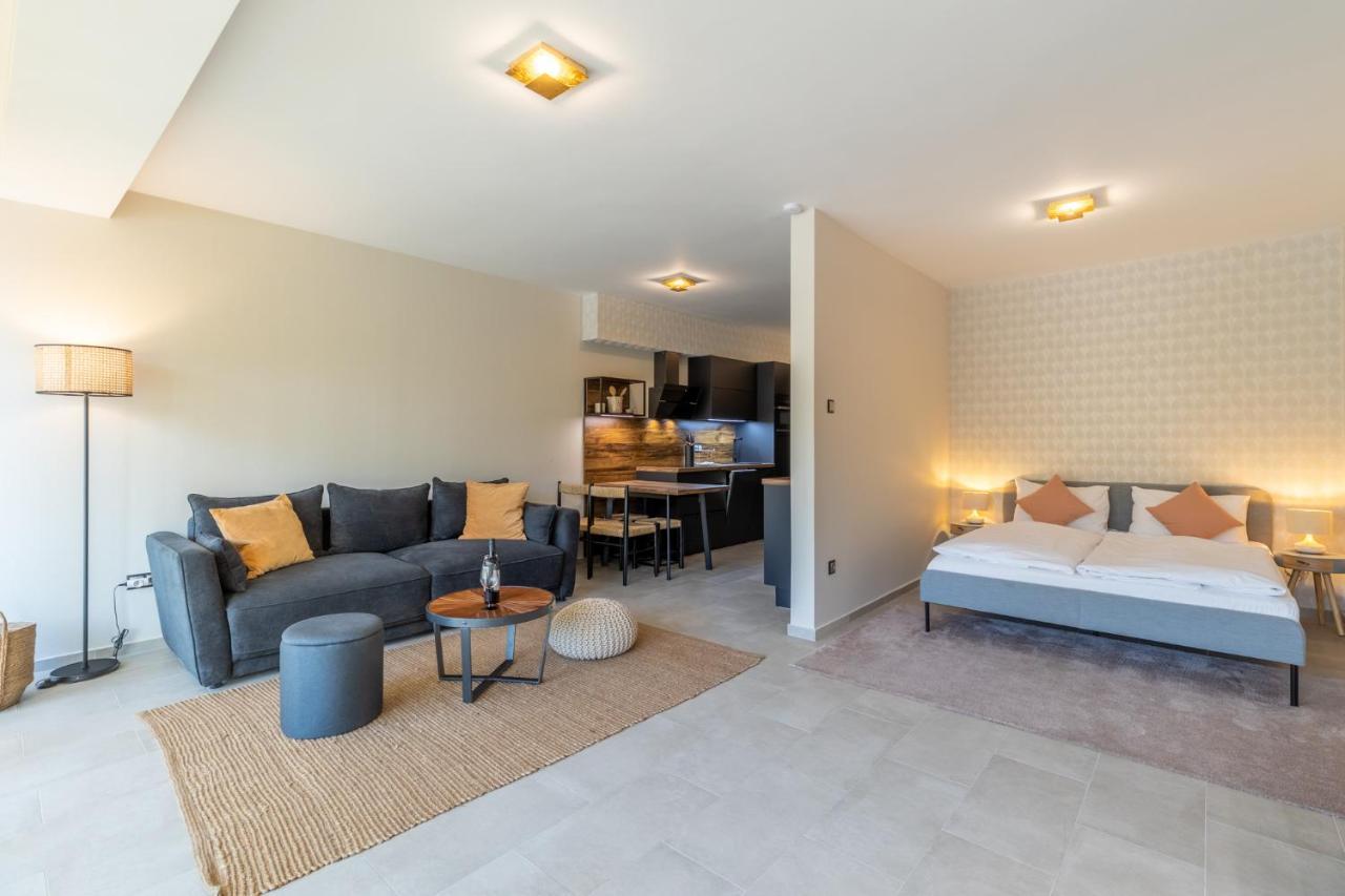 Marinelake Apartman Balatonfoeldvar By Bltn Экстерьер фото